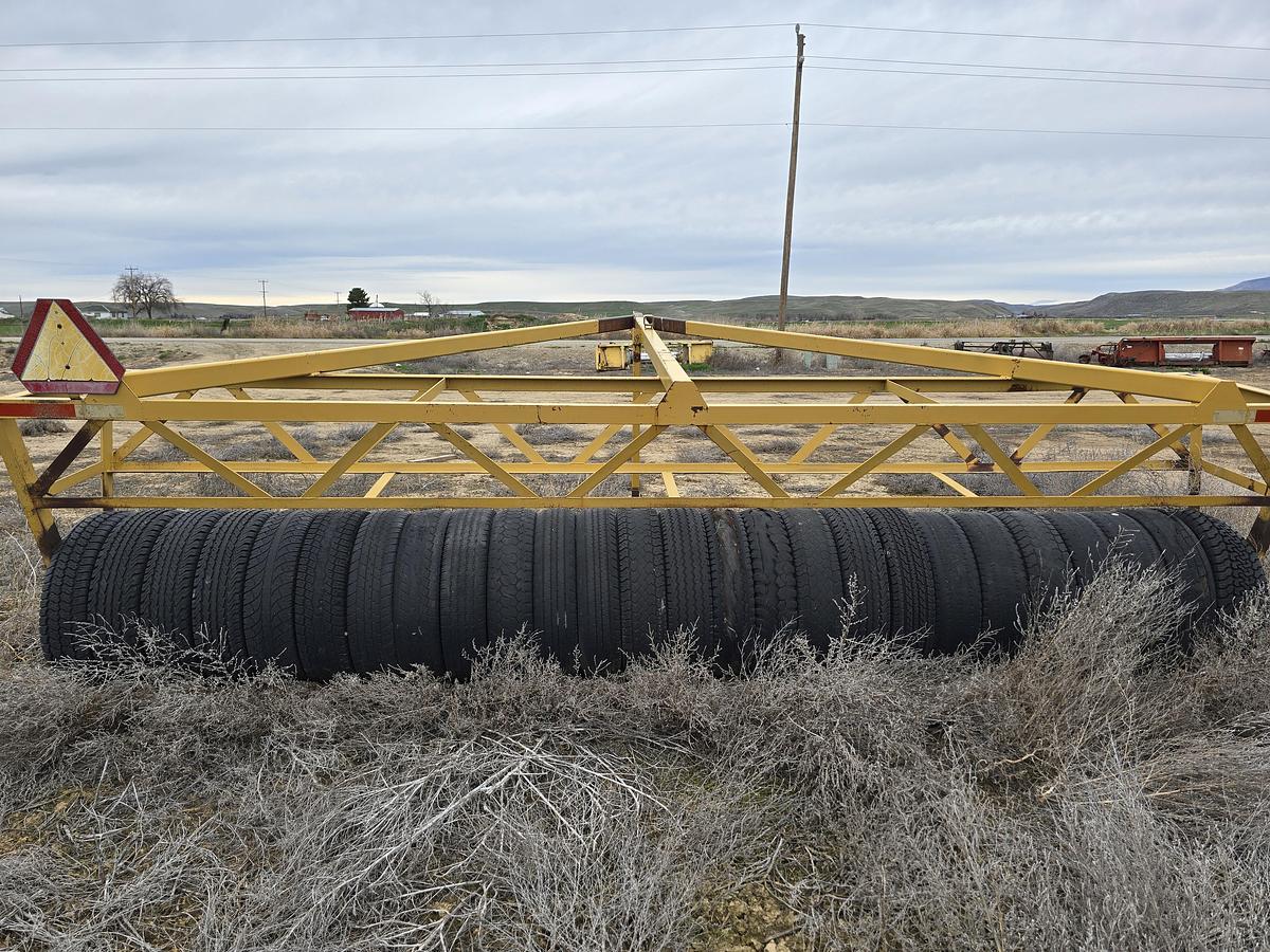 Used 17' Rubber Tire Roller