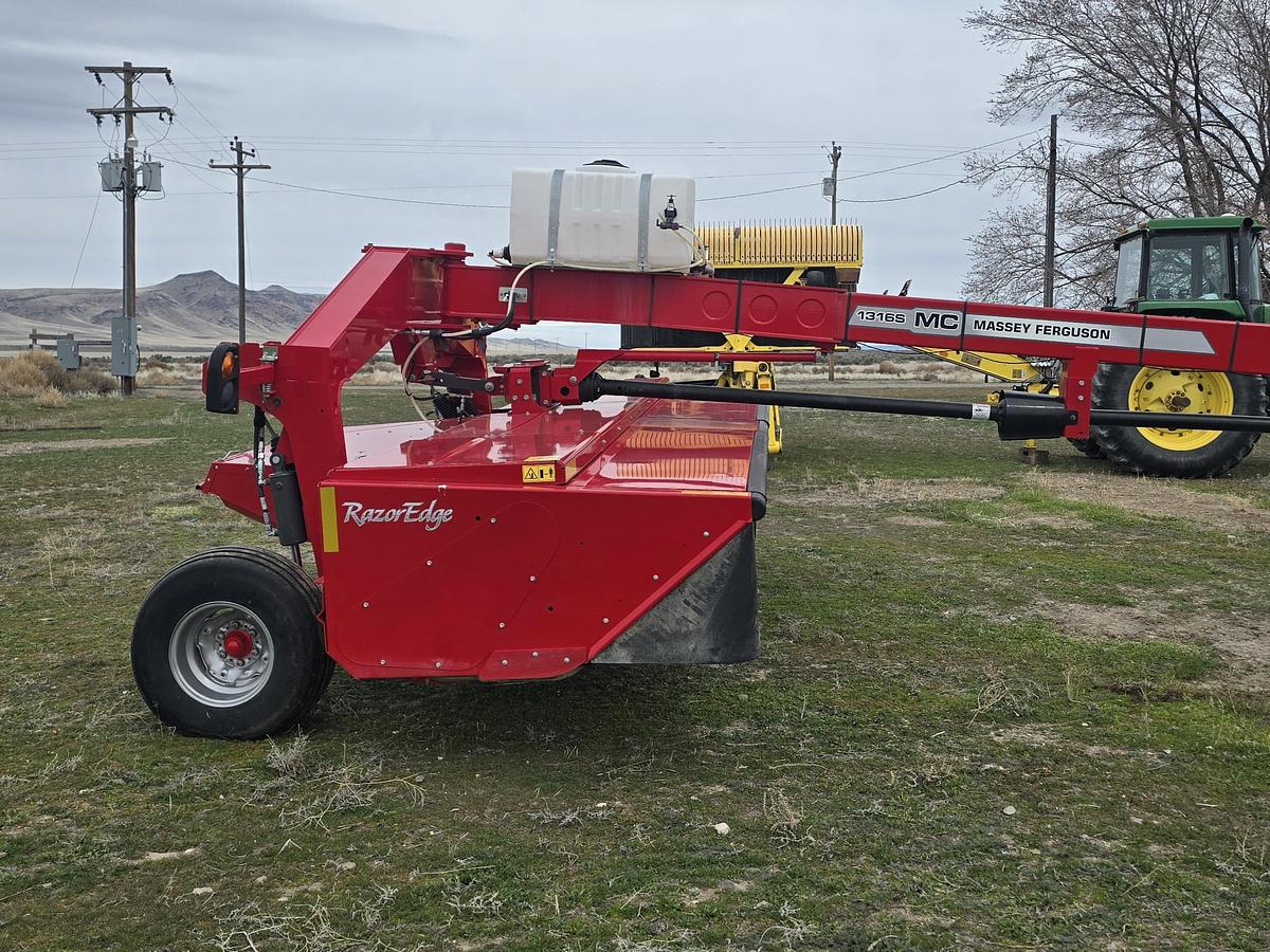 Used 2023 Massey Ferguson 1316S Mower Conditioner ** Like New **