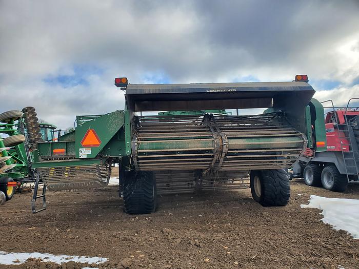 Used 2018 Lockwood 674 Potato Digger - 4R34