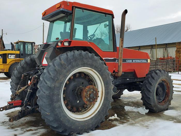 Used 1990 Case 7130 Tractor w/ 10000 hrs