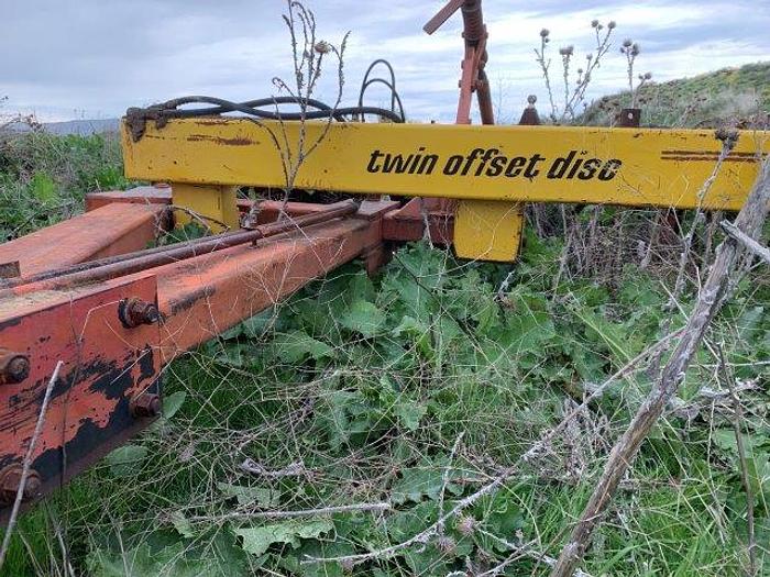 Used Wil-beck 14 ft offset disk