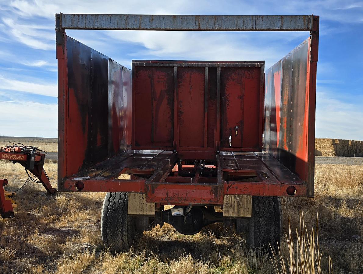 Used Freeman 5000 Bale Stacker