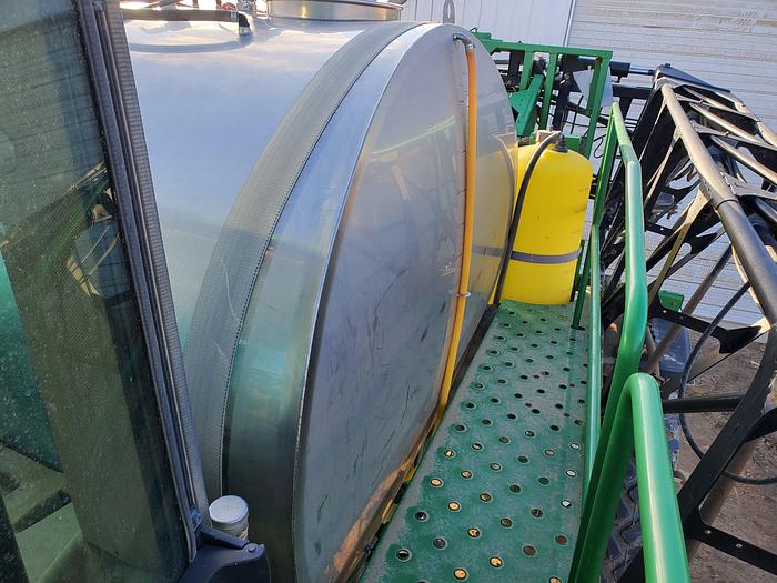 Used 2006 John Deere 4920 Sprayer w/ 4000 hrs