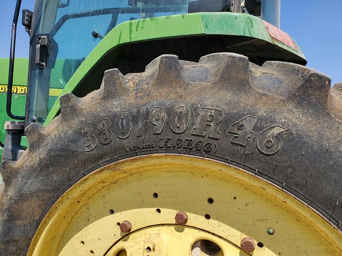Used 1998 John Deere 8400 Tractor