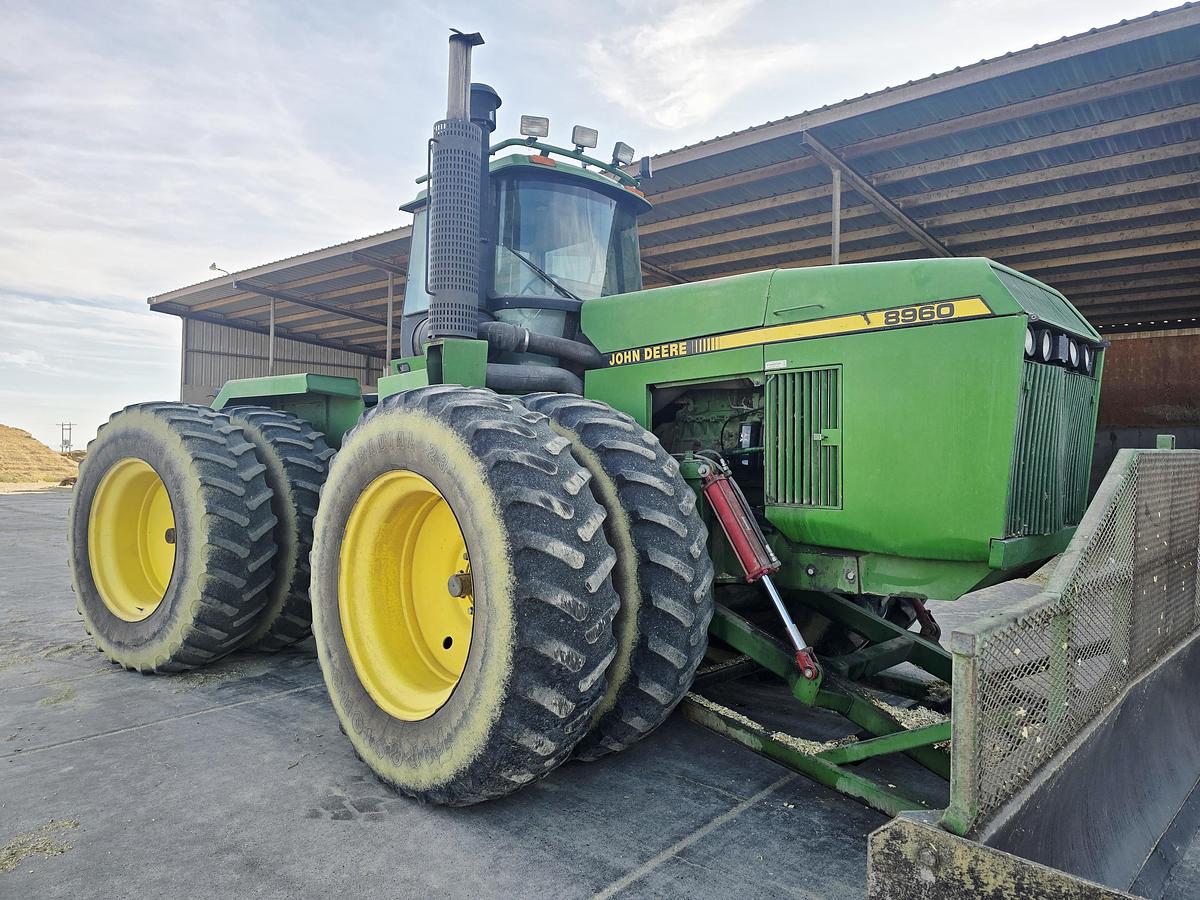 Used 1990 John Deere 8960 Tractor w/ Silage Blade