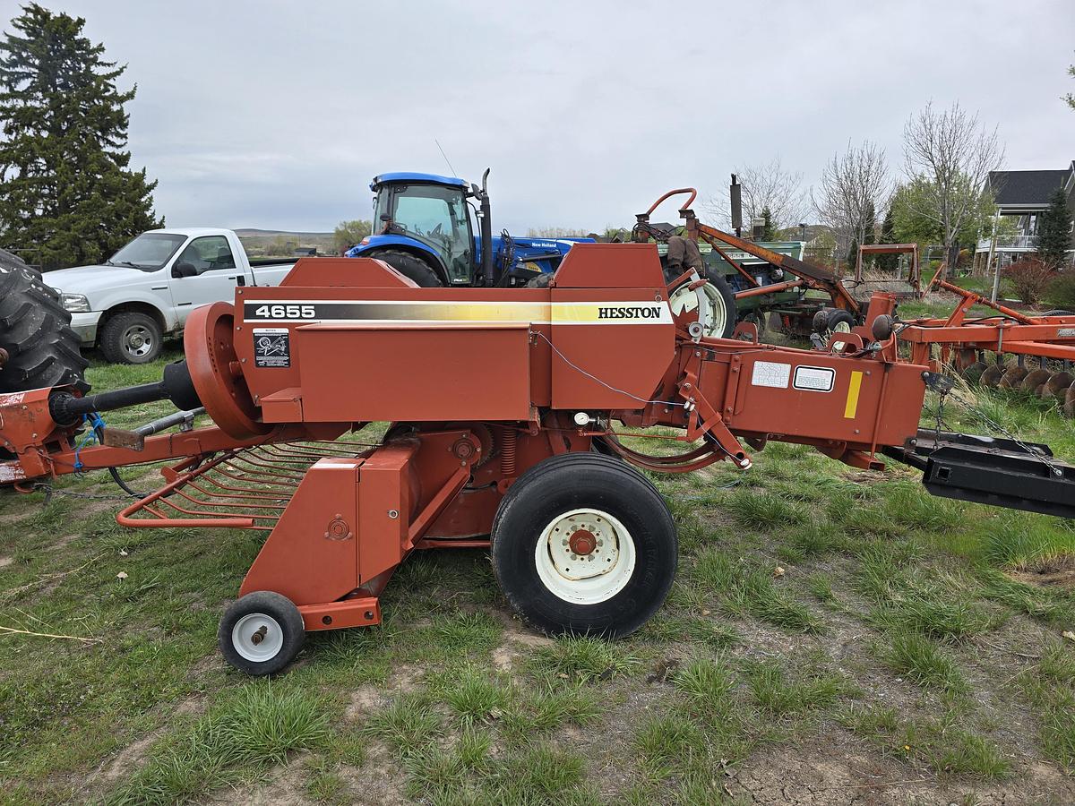 Used 2003 Hesston 4655 Baler