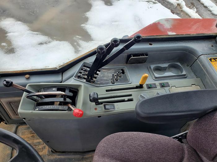 Used 1990 Case 7130 Tractor w/ 10000 hrs