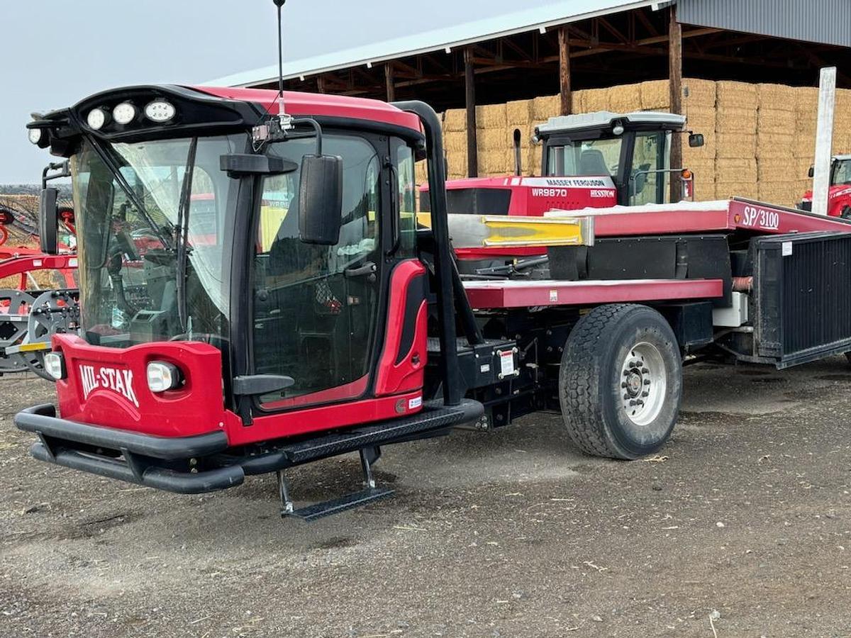 Used 2015 Mil-Stak SP/3100 Bale Stacker