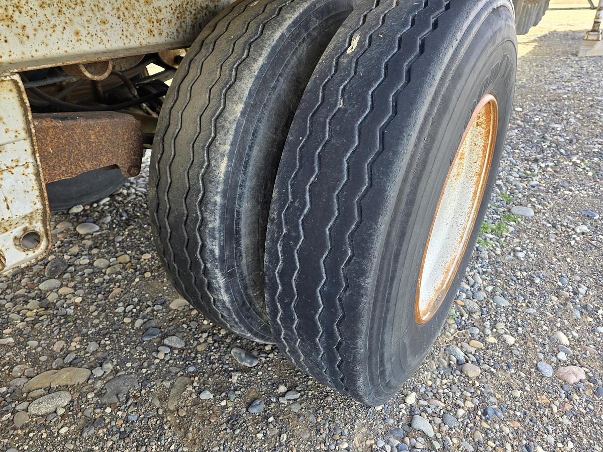 Used 50' Exel Belt Trailer