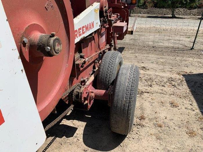 Used Freeman 370T 14X22 Chambered baler