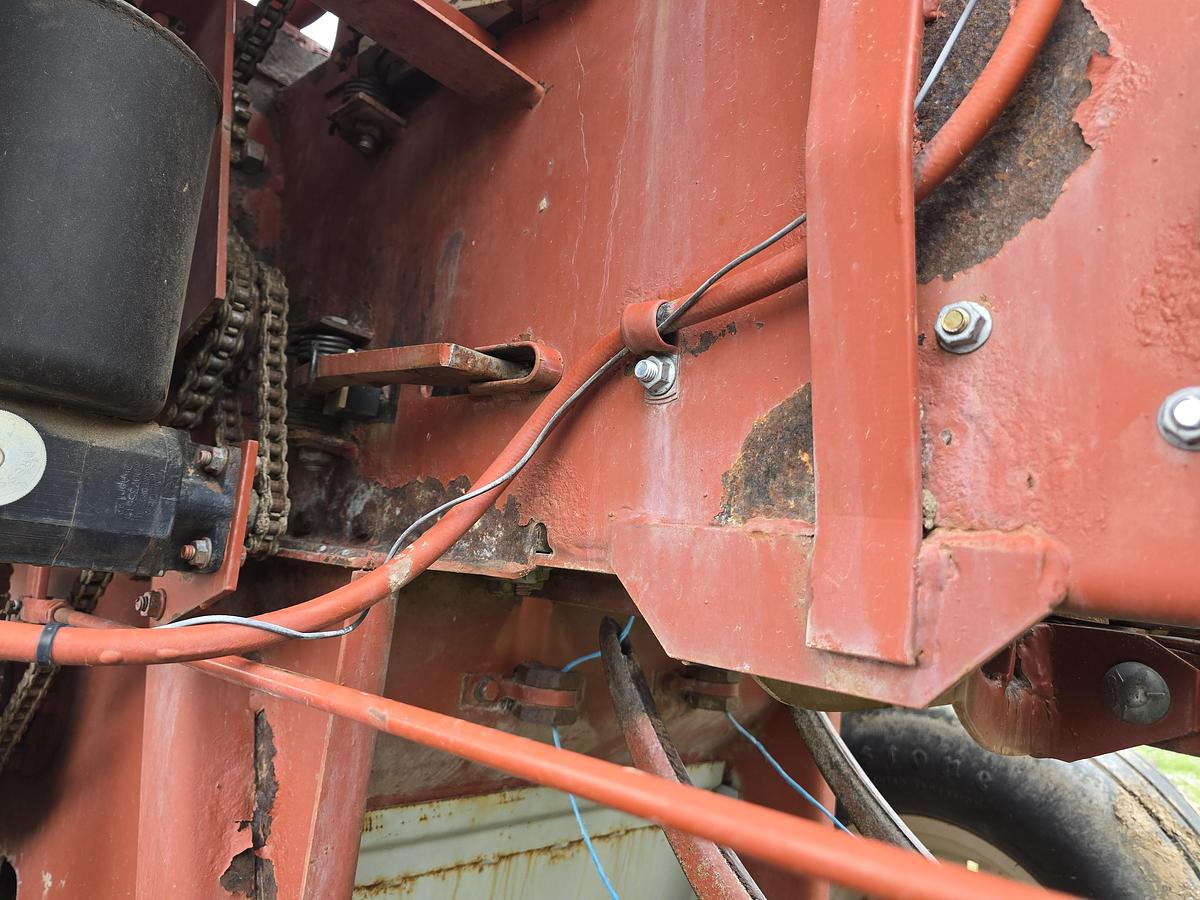 Used 2003 Hesston 4655 Baler