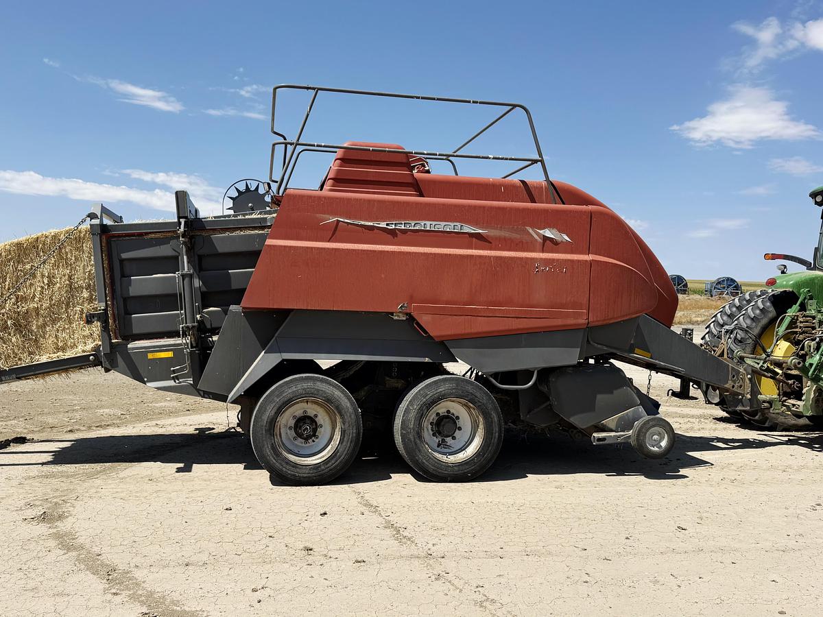 Used Massey Ferguson 2190 Baler ** Field Ready **