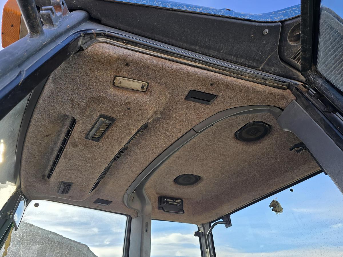 Used New Holland 8970 Tractor