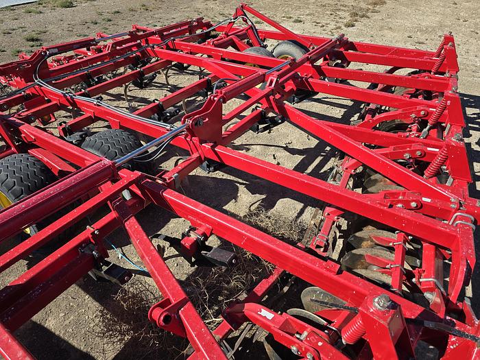 Used 2016 40' Sunflower 6433 Mulch Finisher