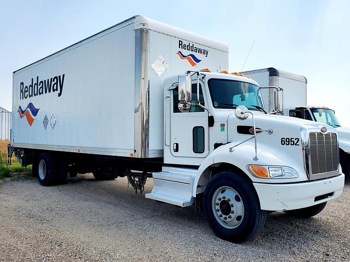 Used 2018 26' Peterbilt 337 Box Truck w/ 149k miles