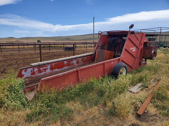 Used Hesston 4870 Bale Feeder / Processor