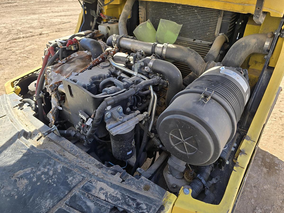 Used 2016 Hyster H80FT Forklift