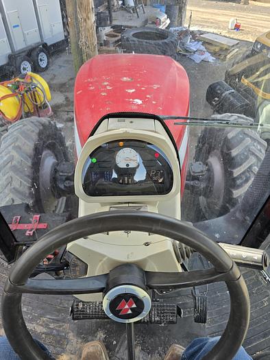 Used 2012 Massey Ferguson 8670 Tractor ** GOING TO AUCTION **