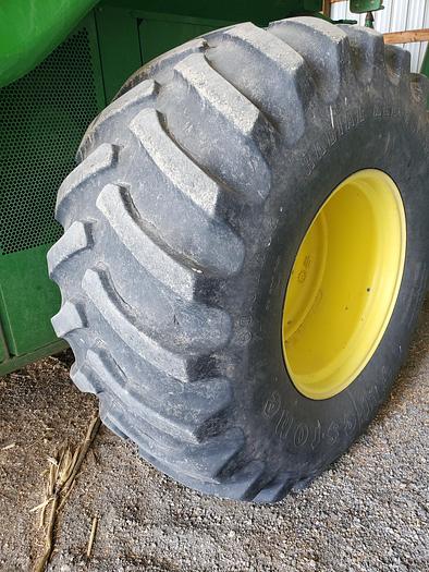 Used 2002 John Deere 9750STS Combine