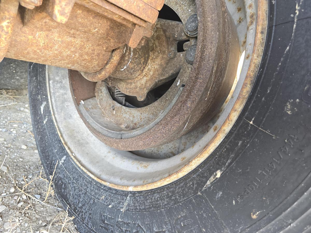 Used 30' Cherokee End Dump Trailer