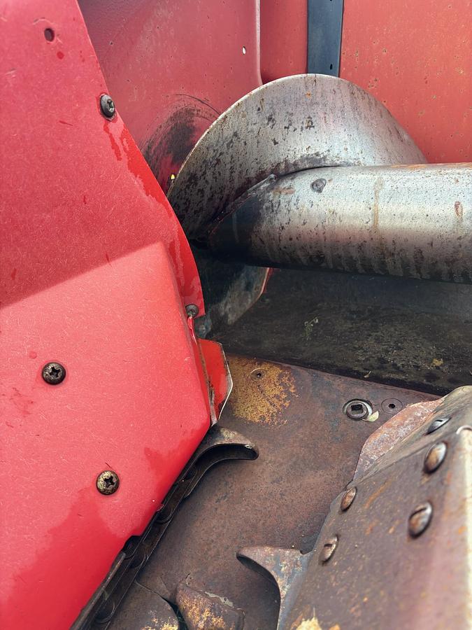 Used Case 1083 Corn Header - 8R30
