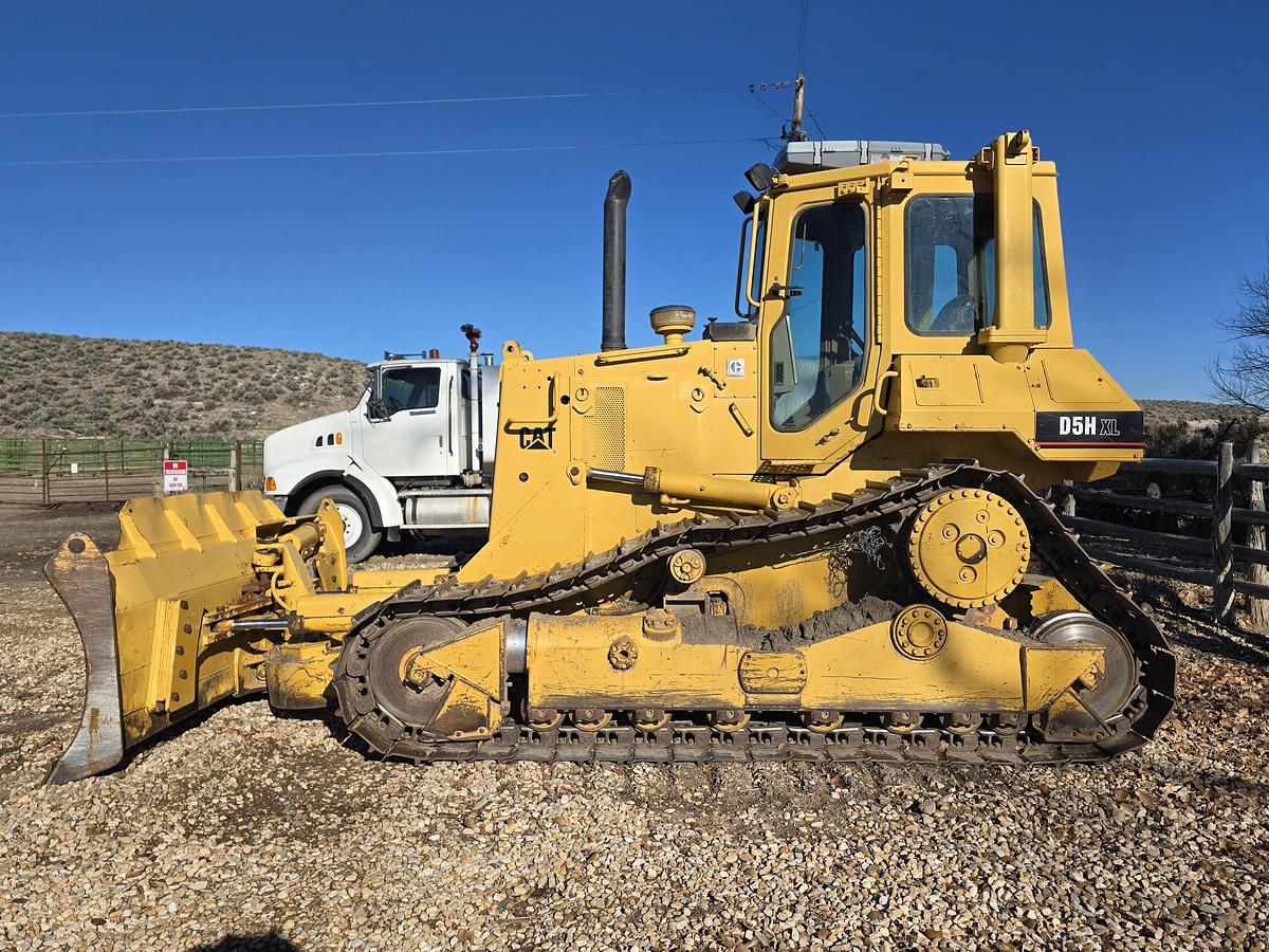 Used 1988 Caterpillar D5H Dozer