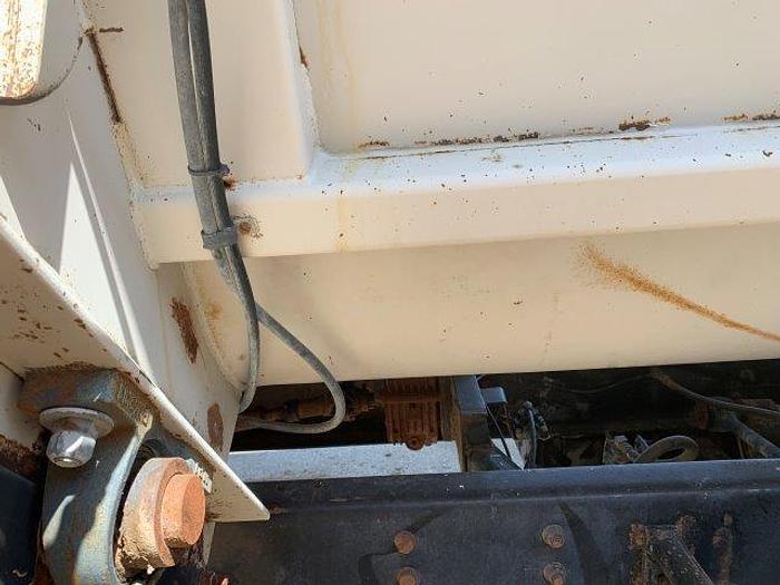 Used 2001 Interational 4900