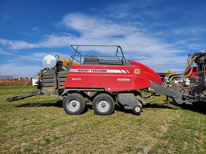 Used Massey 2270 Baler w/ 2020 Staheli DewPoint 6210 Steamer