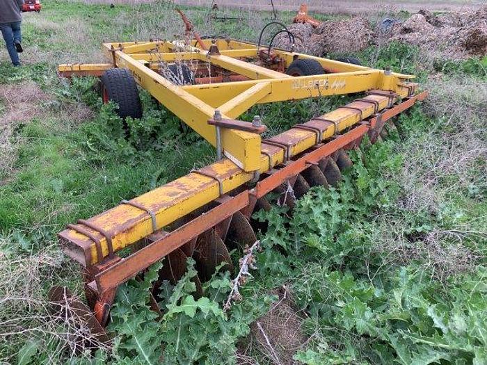 Used Wil-beck 14 ft offset disk