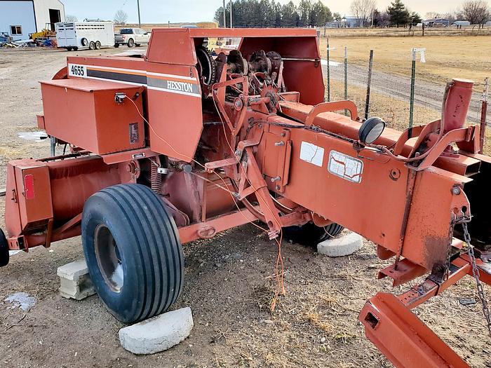Used Hesston 4655 Baler ** Field Ready **