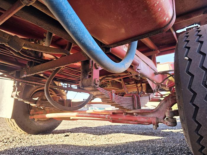 Used New Holland 1085 Balewagon