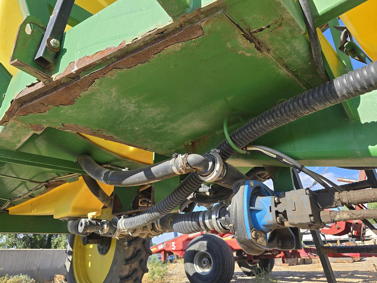 Used Schaben SF-8500 Sprayer w/ 90' Boom