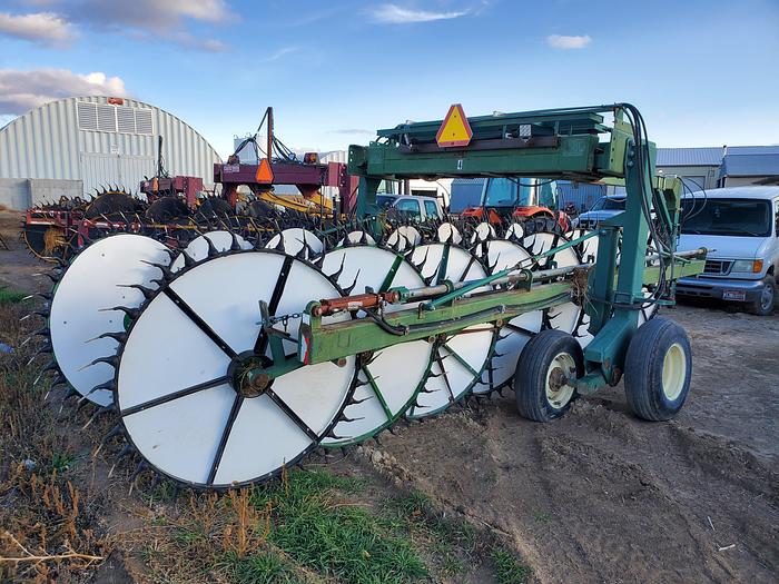 Used Allen 8703 Wheel Rake