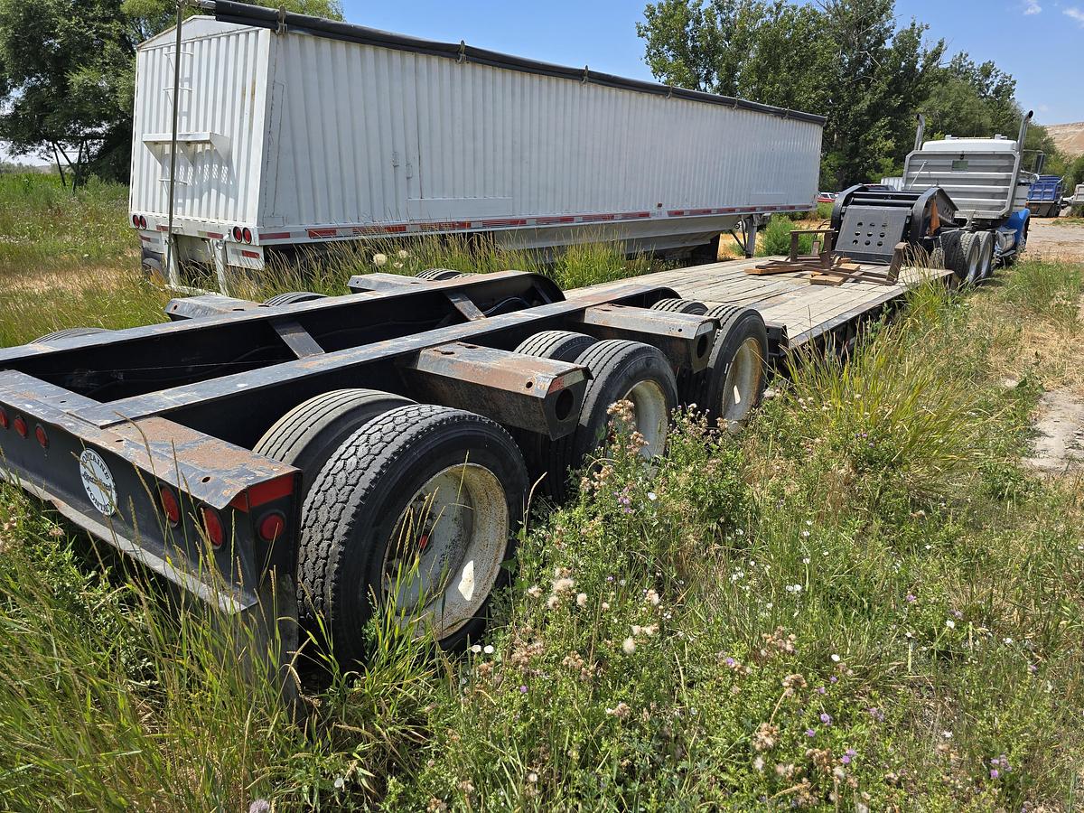Used Fontaine RGN / Lowboy Trailer - 3 Axle