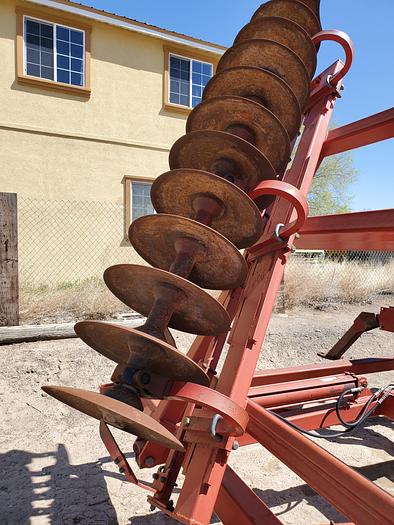 Used 33' Sunflower 1541 Tandem Disk