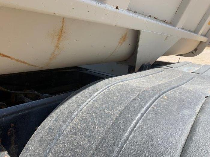 Used 2001 Interational 4900