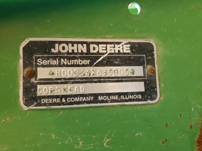 Used 12R22 John Deere 844 Corn Header