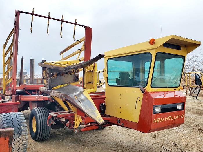 Used New Holland 1078 Balewagon
