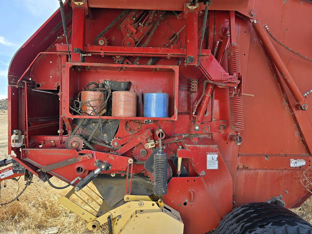 Used 2003 New Holland BR780 Round Baler