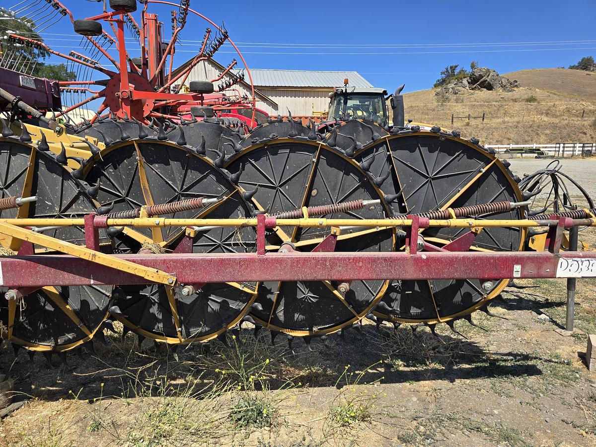 Used Darf 1017FDB Wheel Rake