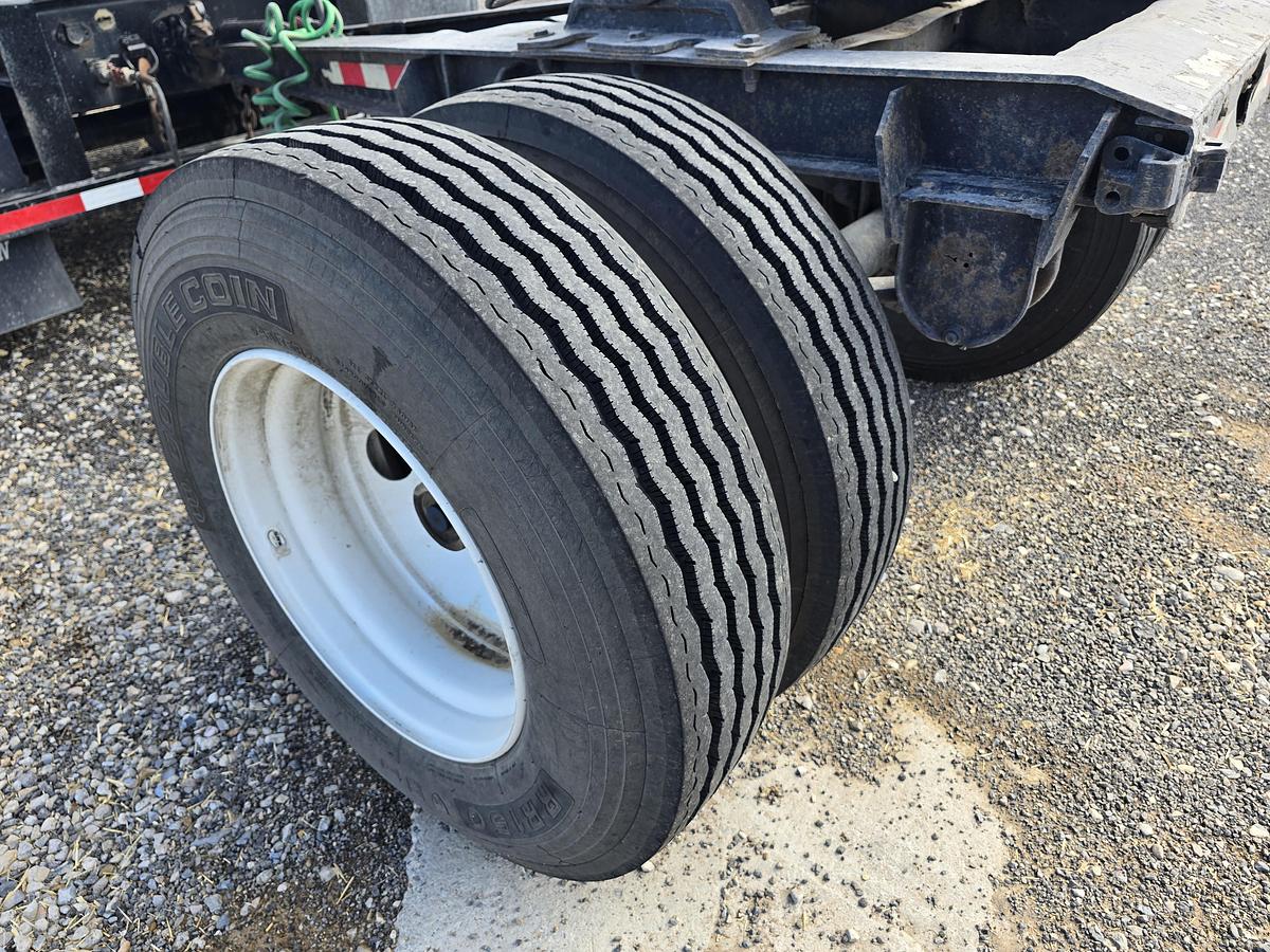 Used 40' + 30' Flatbed / Hay Trailer Set