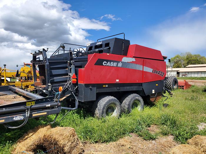 Used 2007 Case LBX432 3x4 Baler w/ Accumulator