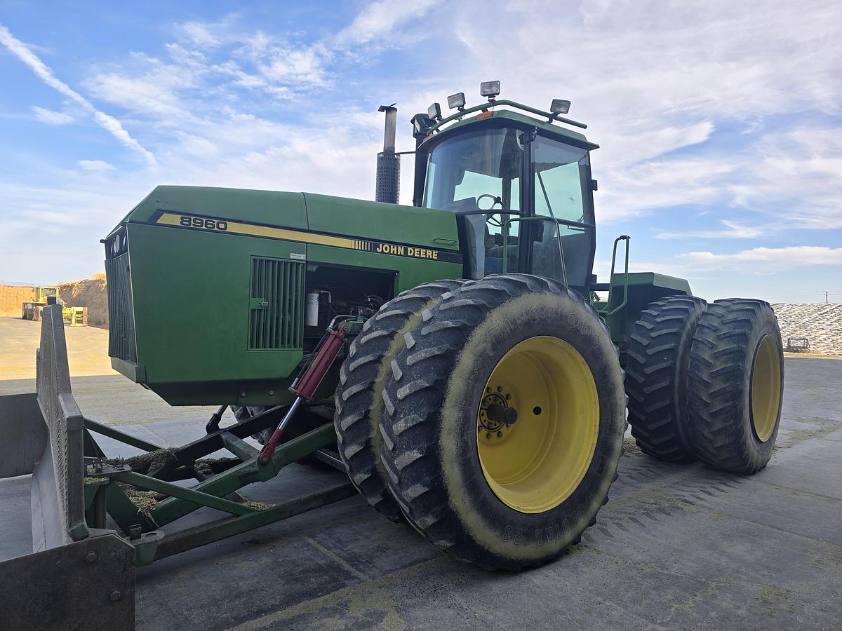 Used 1990 John Deere 8960 Tractor w/ Silage Blade