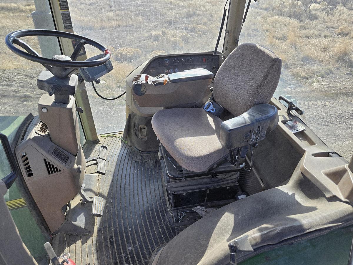 Used 1996 John Deere 8400 Tractor