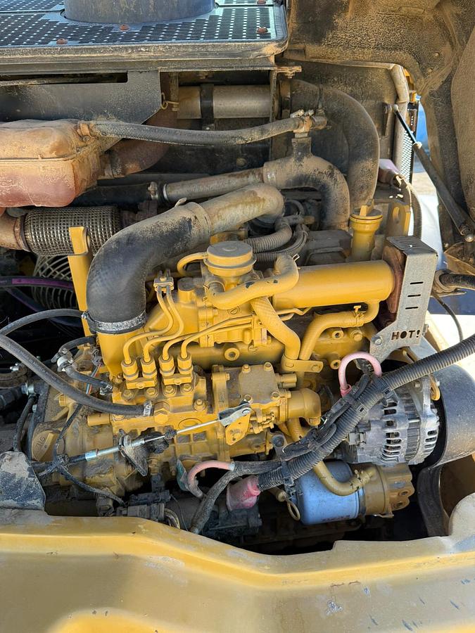 Used 2014 Cat 908H2 Wheel Loader w/ 4200 hrs