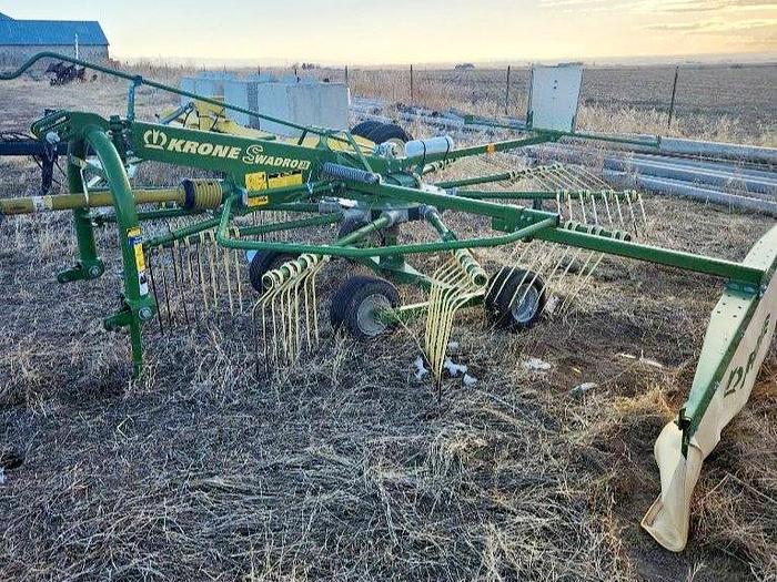 Used 2021 Krone Swadro 38 Rotary Rake ** Like New **