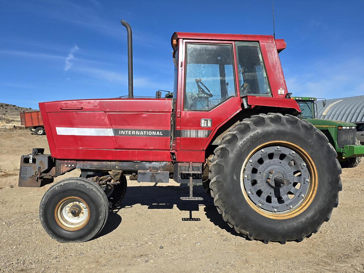 Used International 3088 Tractor