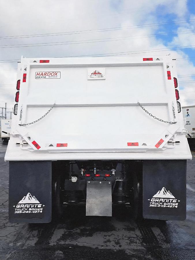 Used 2019 Western Star 4900FA Dump Truck