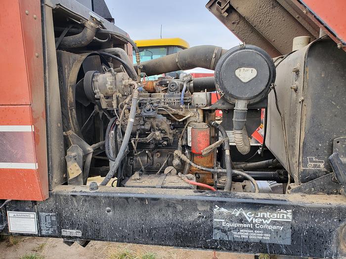 Used 2003 Hesston 8450 Sickle Windrower w/ 16' Sickle Header