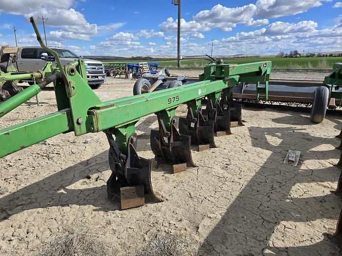 Used John Deere 975 Switch Plow - 5 Bottom